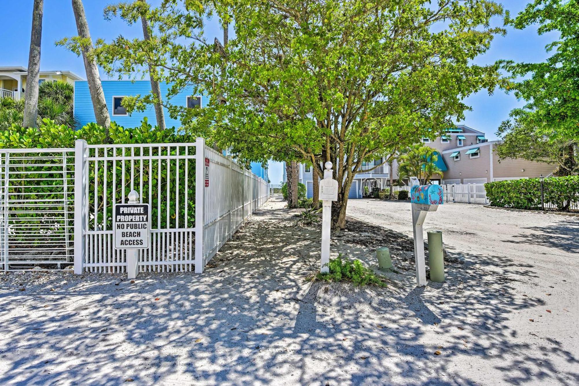 Апартаменты Coastal Surfside Сиеста-Ки Экстерьер фото